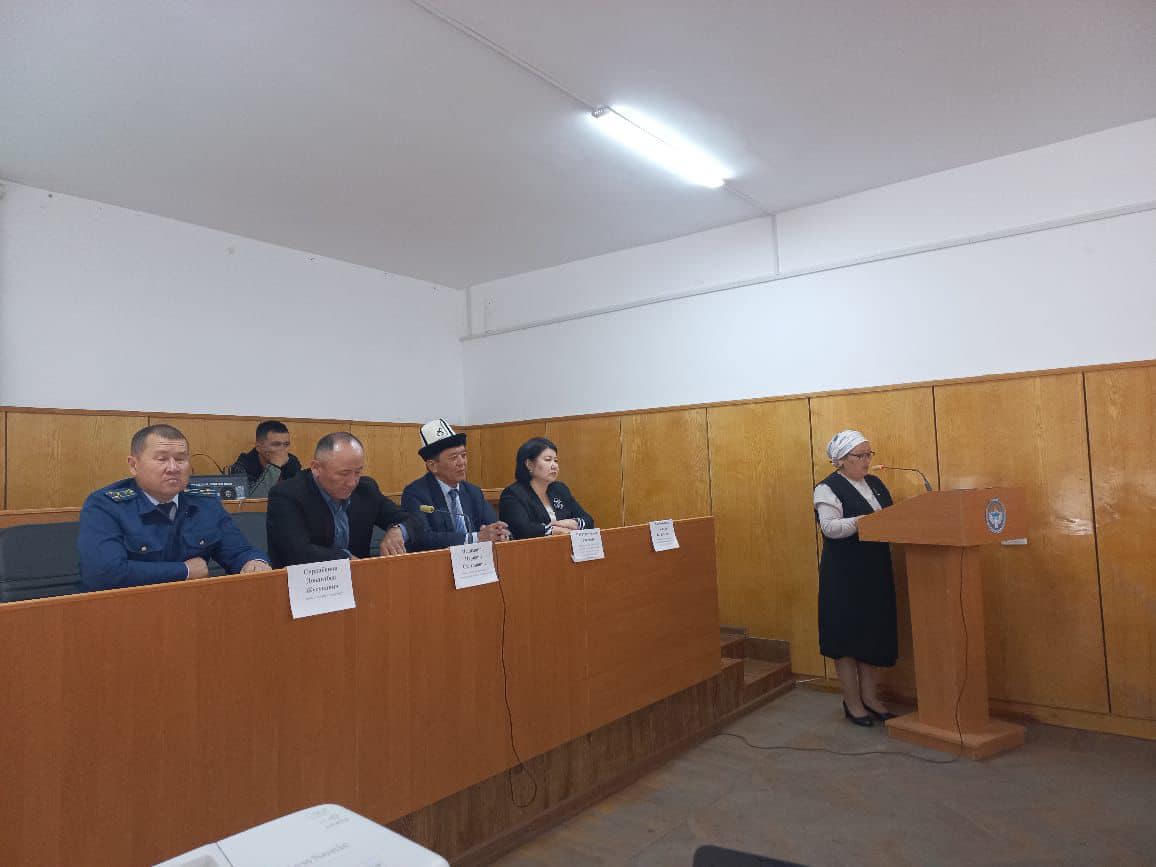 “ДИН ТУТУУ ЭРКИНДИГИ ЖАНА ДИНИЙ БИРИКМЕЛЕР ЖӨНҮНДӨ” МЫЙЗАМ ТАЛКУУЛАНДЫ